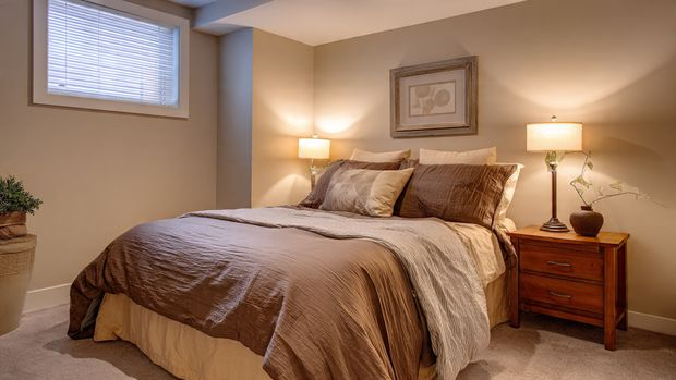 15 Basement Remodel Ideas to Transform Your Space (Modern, Practical & Inspiring Designs) 5 Guest Bedroom in the Basement