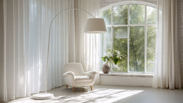 20 Floor Lamp Ideas for Stylish, Modern & Functional Home Lighting 13 12. Vintage Floor Lamp – Classic Charm